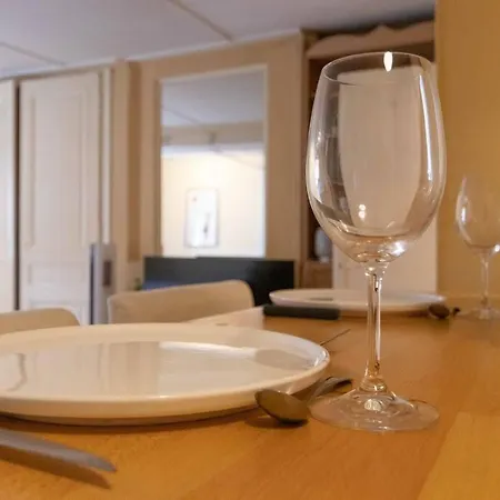 Apartment & Le Petit Marronnier / Place Bellecour 2 *